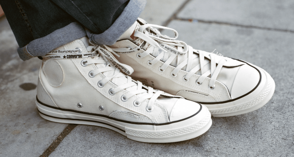 The Surprising Benefits of Wearing Converse in Weightlifting Sessions